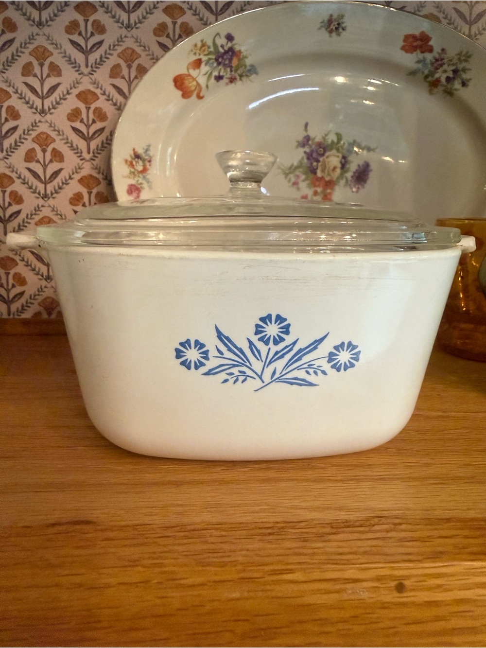 Corning Ware Blue Cornflower 1-3/4 Casserole Dish with Glass Lid